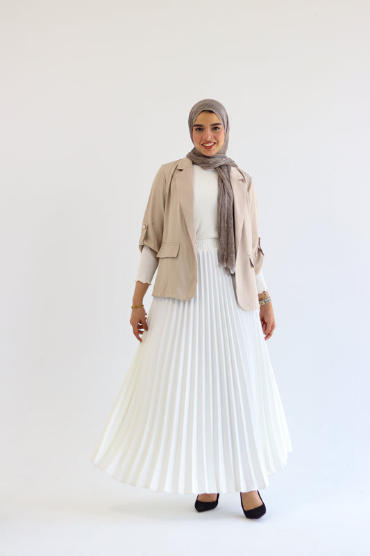 Lina - Pleated Skirt in White