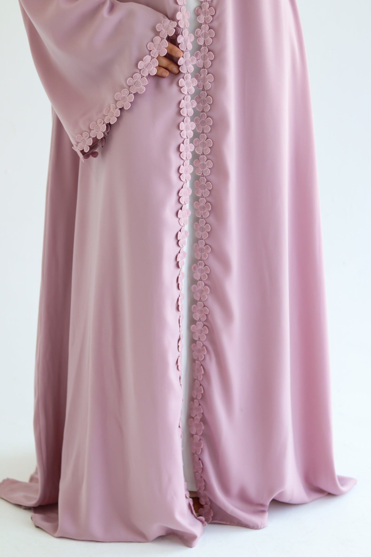 Warda Abaya